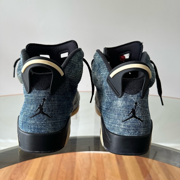 Air Jordan 6 “Washed Denim” - Picture 4 of 5
